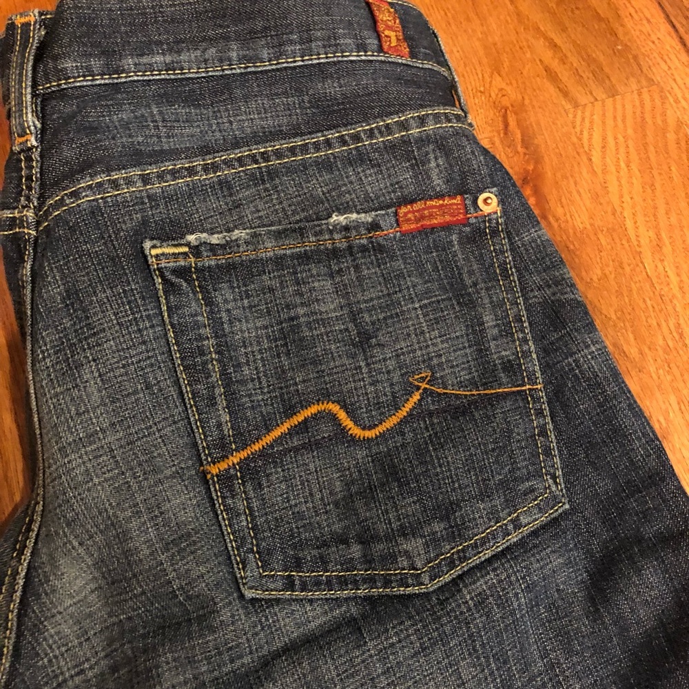 Jeans - Picture 5 of 5
